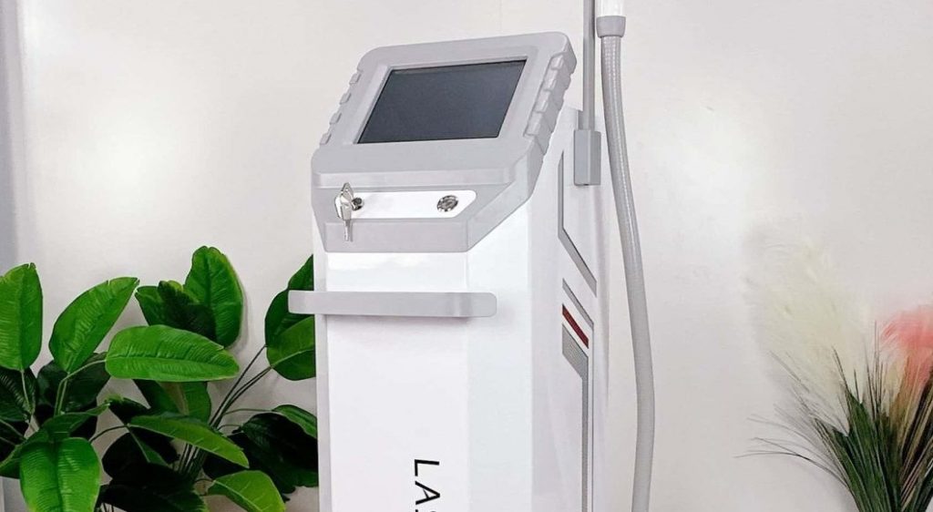 Máy Diode Laser là gì? Công nghệ và ứng dụng trong triệt lông